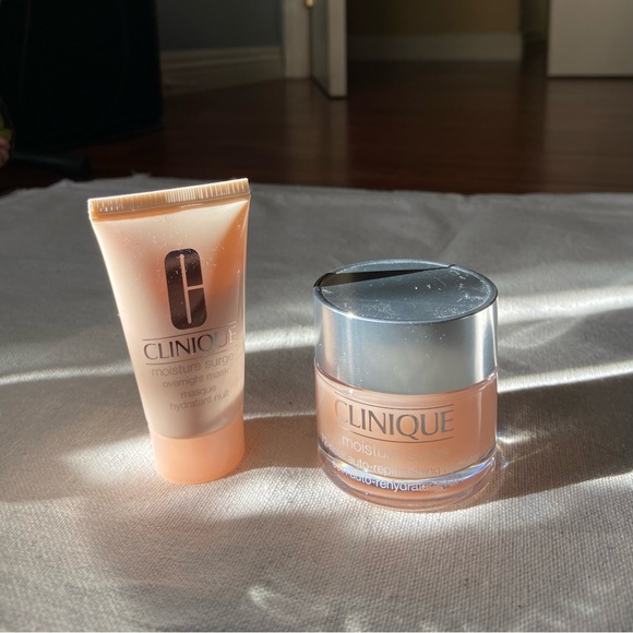 Clinique Moisture Surge Set NEW - Picture 5 of 7